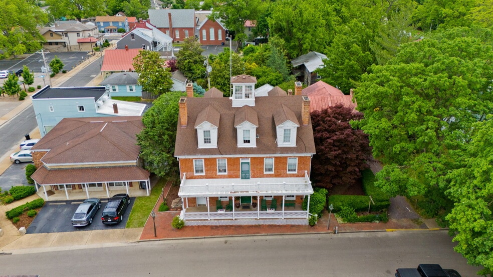 More Photos Of 146 S 3rd St, Ste Genevieve Hospitality For Sale