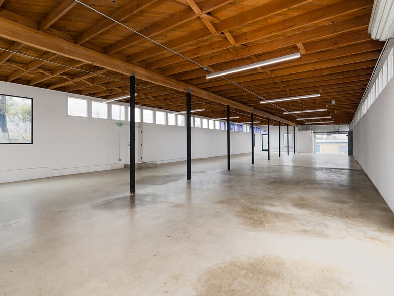 Primary Photo Of 805 E El Segundo Blvd, El Segundo Showroom For Sale