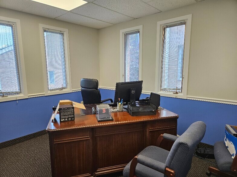 More Photos Of 3859-3871 Plaza Dr, Fairfax Office For Sale