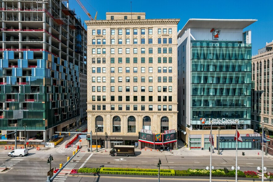 More Photos Of 2111-2115 Woodward Ave, Detroit Office For Lease
