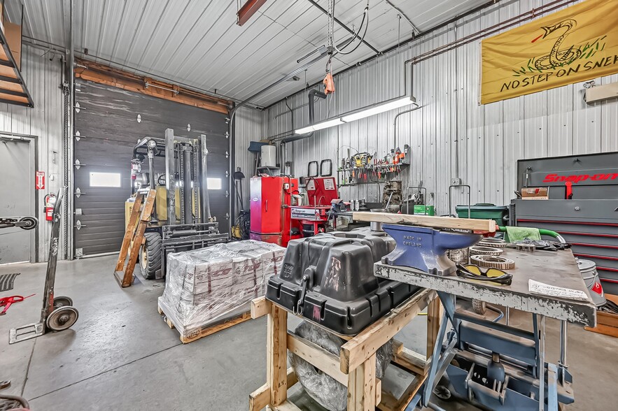 More Photos Of 3835 Mcbean St, Richmond Auto Repair For Sale