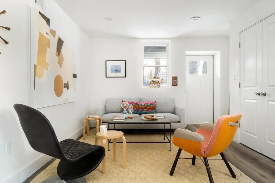 More Photos Of 514 State St, Hudson Apartments For Sale