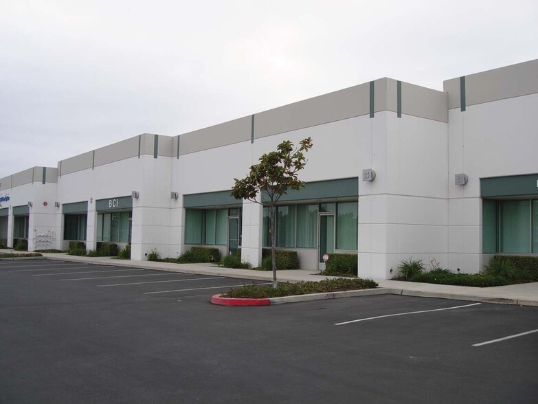 More Photos Of 25691 Atlantic Ocean Dr, Lake Forest Light Distribution For Lease