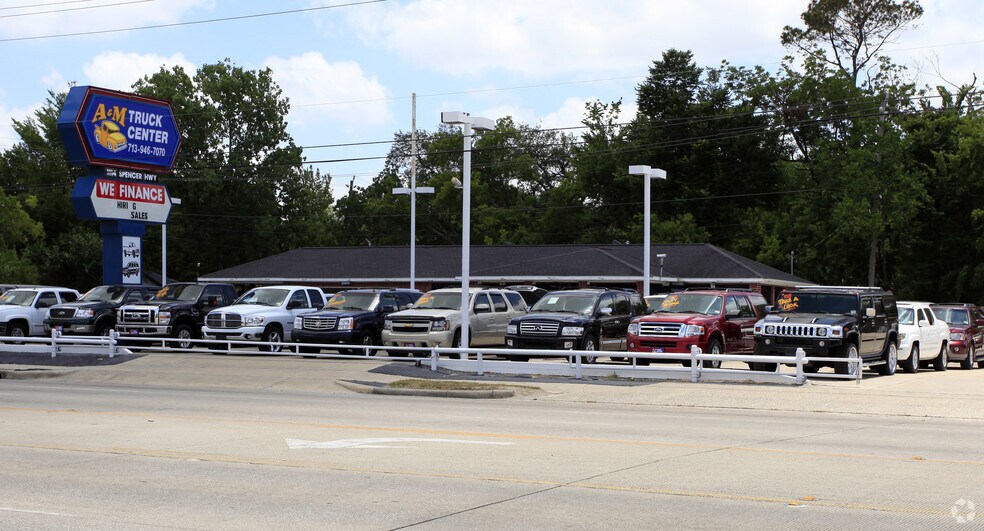More Photos Of 1114 Spencer Hwy, South Houston Auto Dealership For Lease