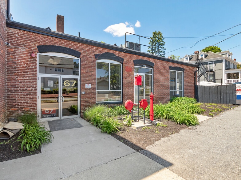 More Photos Of 67 Maplewood St, Malden Office For Lease