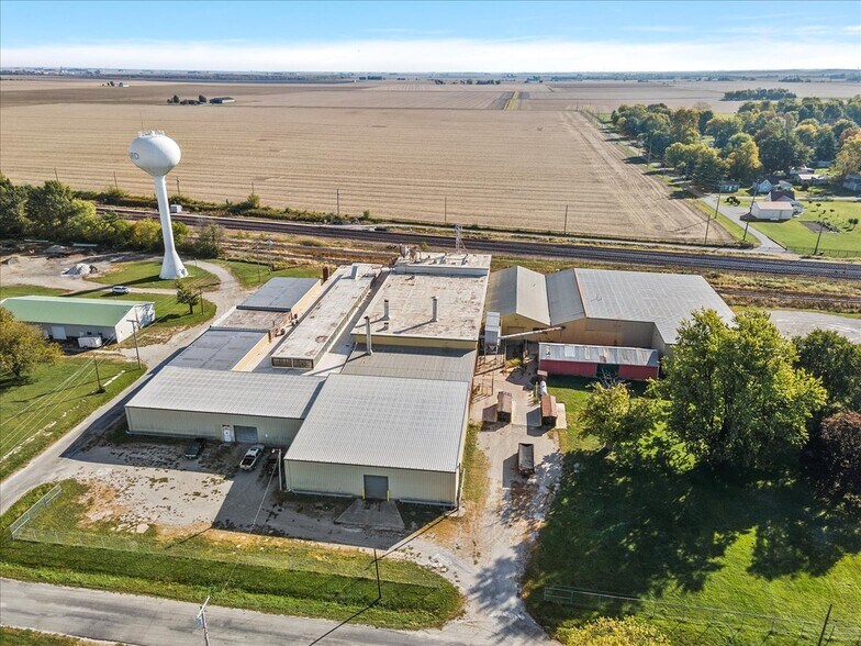 More Photos Of 115 E Mound St, Girard Industrial For Sale