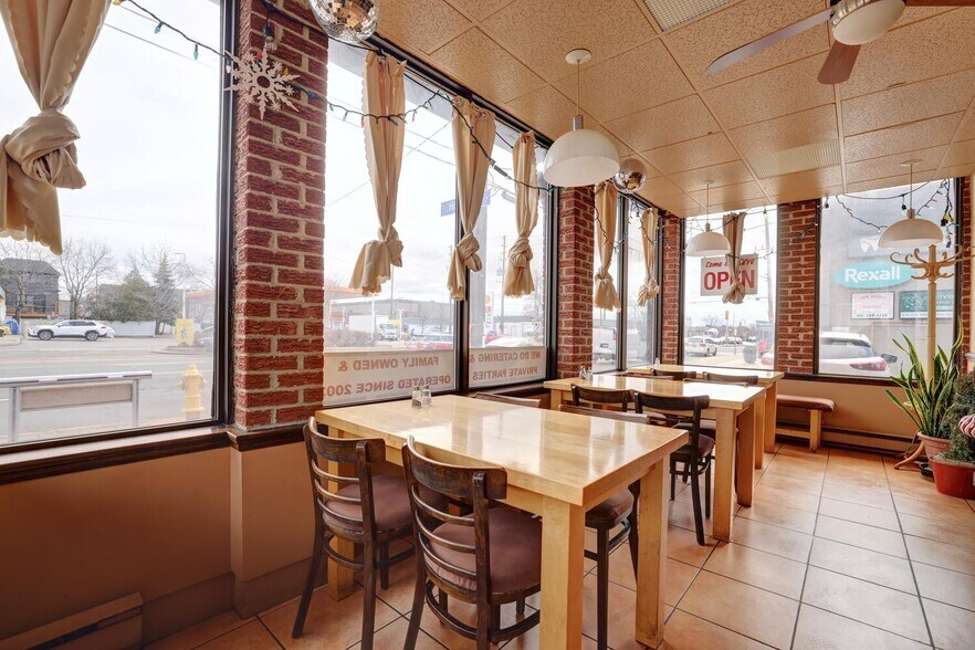 More Photos Of 448 Browns Line, Toronto Restaurant For Sale
