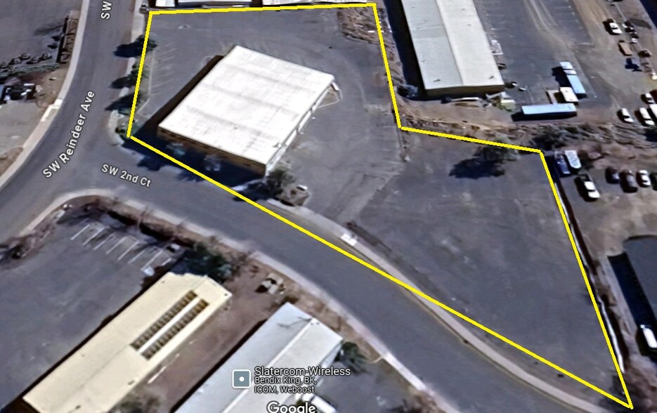 Primary Photo Of 2138 SW 2nd Ct, Redmond Industrial For Lease