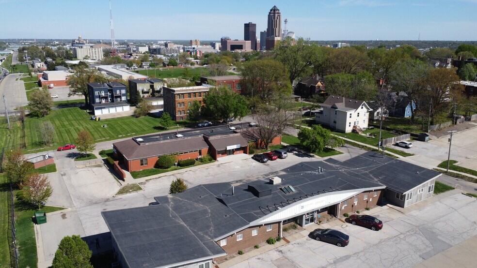 More Photos Of 945 19th St, Des Moines Medical For Sale