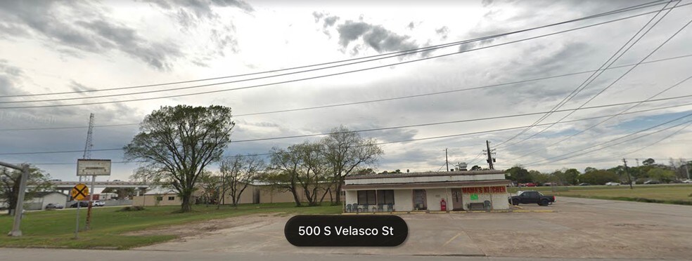 More Photos Of 500 S Velasco St, Angleton Restaurant For Sale