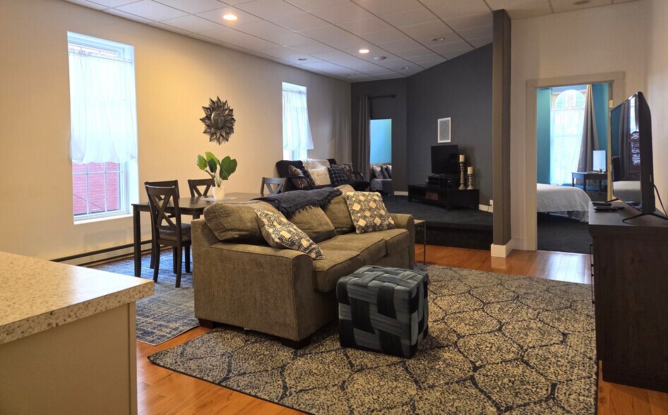 More Photos Of 14 E 3rd St, Jamestown Flex For Sale