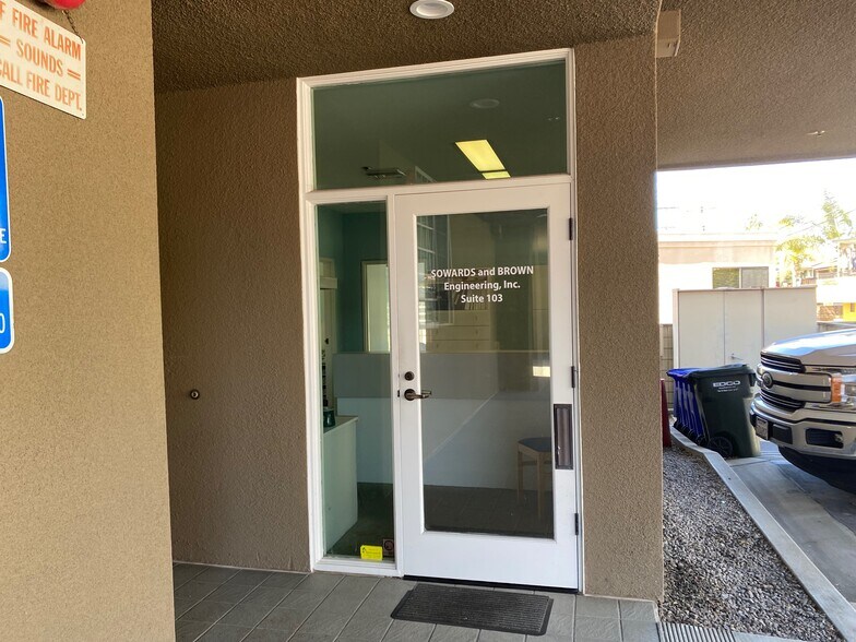 More Photos Of 2187 Newcastle Ave, Cardiff Loft Creative Space For Lease