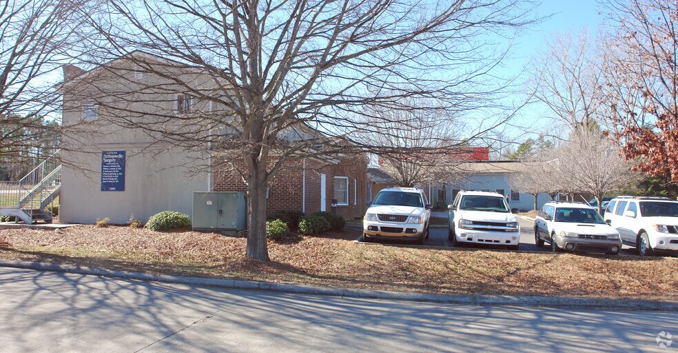 More Photos Of 1201-1203 Colonial Commons Ct, Lancaster Medical For Lease