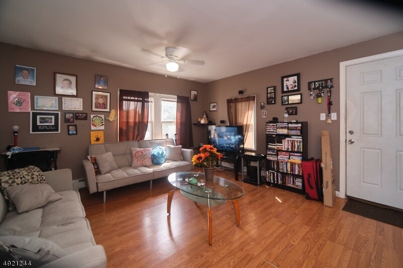 2 Main St, Hackettstown, NJ 07840 Storefront Retail Residential For