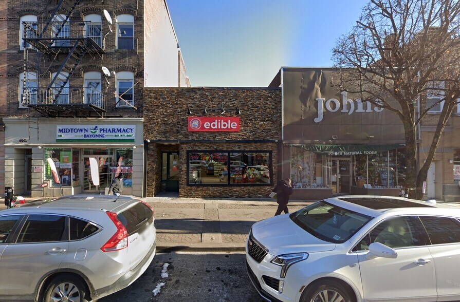More Photos Of 488 Broadway, Bayonne Storefront For Sale