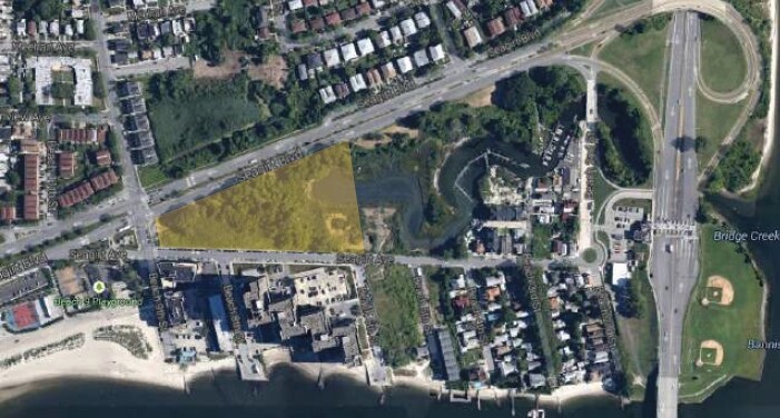 More Photos Of 815 Seagirt Ave, Far Rockaway Land For Lease