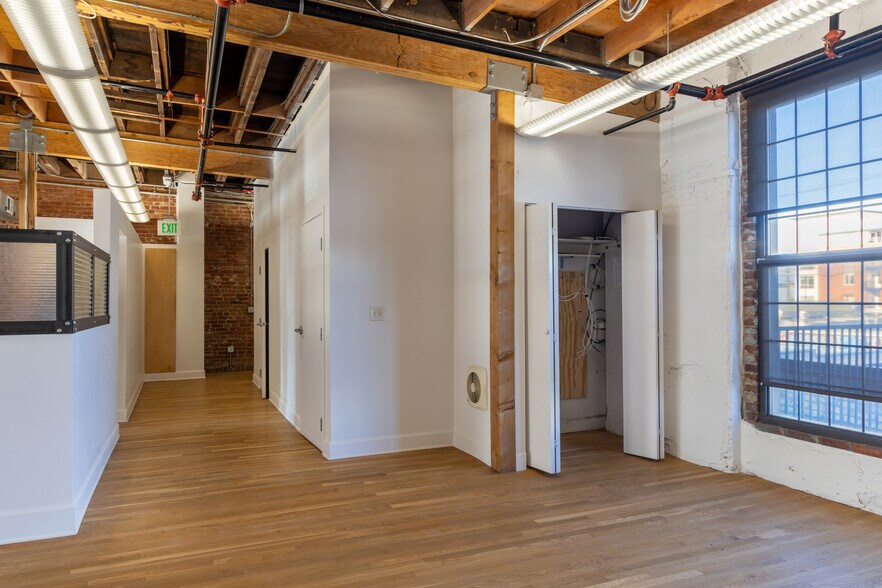 More Photos Of 2737 Larimer St, Denver Loft Creative Space For Lease