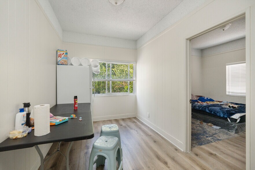 More Photos Of 600 N Soto St, Los Angeles Apartments For Sale