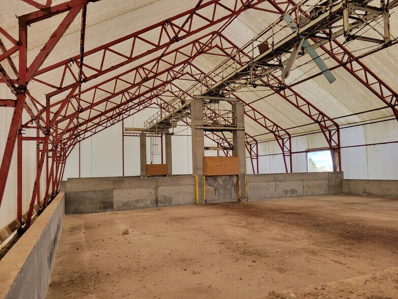 More Photos Of 500 NW Cherry Ln, Madras Industrial For Sale