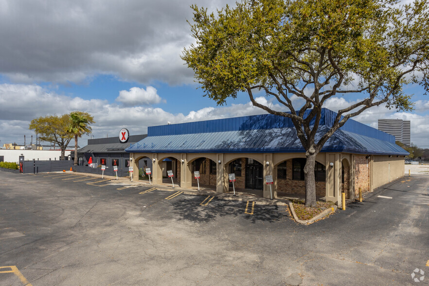 Primary Photo Of 5630-5636 Richmond Ave, Houston Storefront Retail Office For Sale