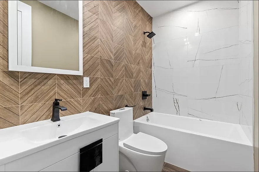 More Photos Of 762-764 E 32nd St, Brooklyn Apartments For Sale