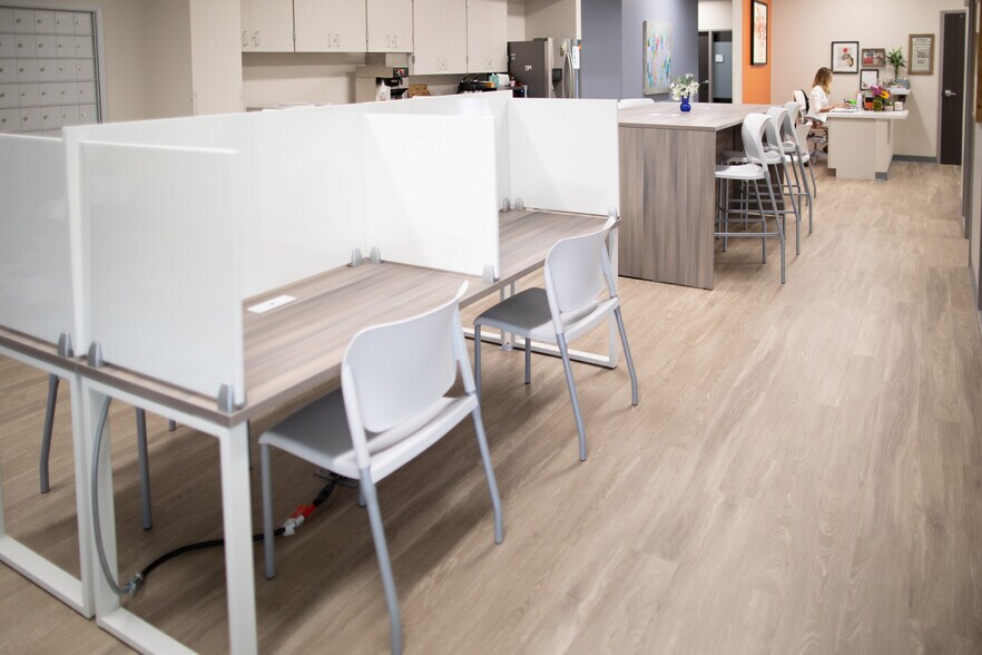 More Photos Of 1120 Depot Ln SE, Cedar Rapids Coworking Space