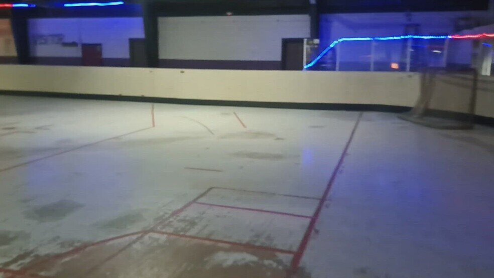 Primary Photo Of 120 E Catalan St, Saint Louis Skating Rink For Sale