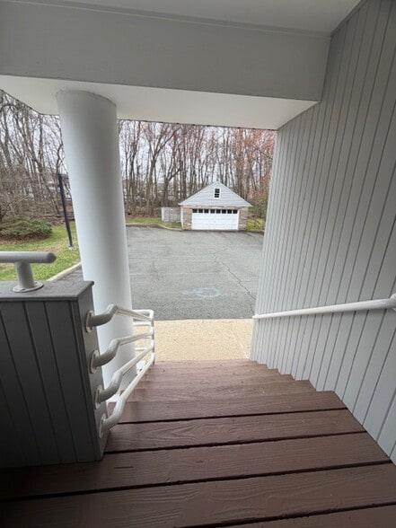 More Photos Of 629 W Mount Pleasant Ave, Livingston Medical For Sale