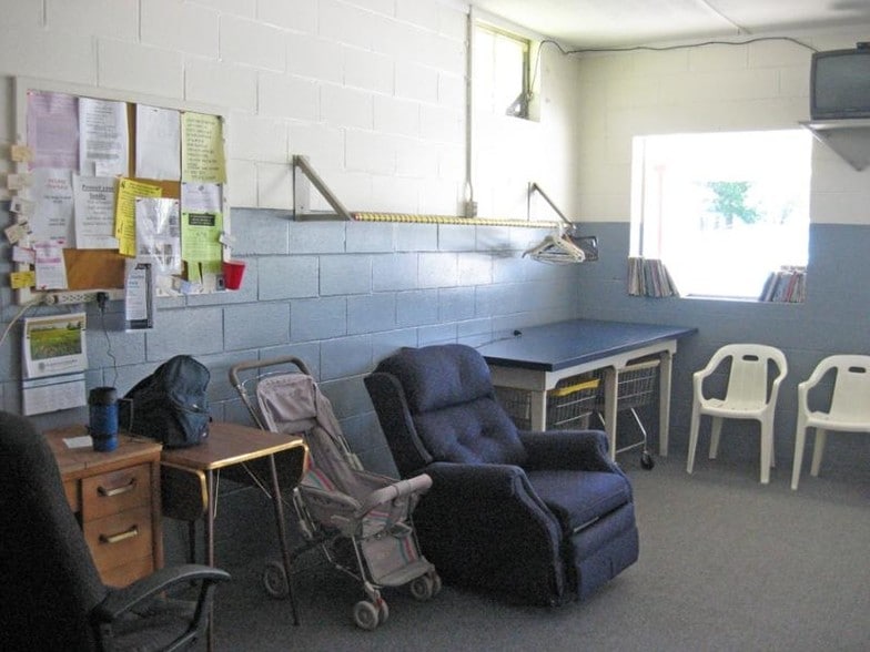 More Photos Of 302 E Third St, Lowry City Freestanding For Sale