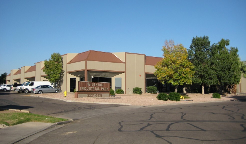 More Photos Of 3334-3432 W Wilshire Dr, Phoenix Warehouse For Lease