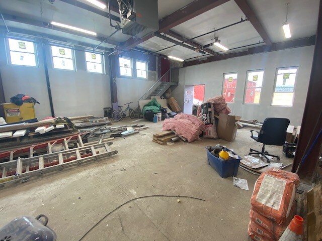 More Photos Of 264 41st St, Brooklyn Warehouse For Lease