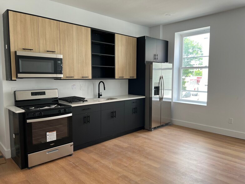 More Photos Of 446-448 Main St, East Orange Storefront Retail Residential For Sale