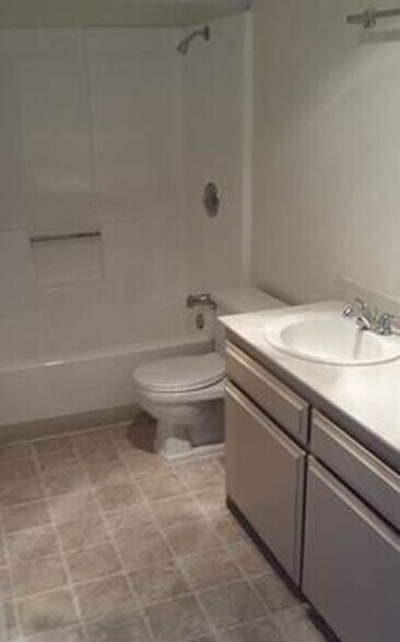 More Photos Of 4032-4034 N Bonita St, Spring Valley Apartments For Sale