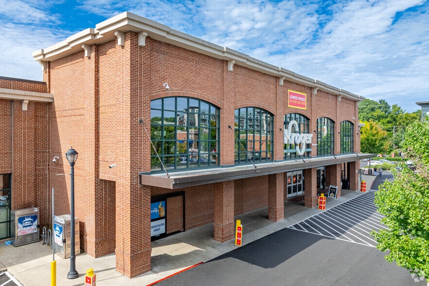 More Photos Of Caroline St NE @ Moreland Ave, Atlanta Unknown For Lease