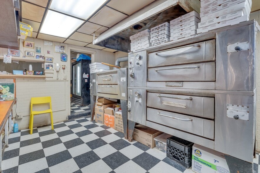 More Photos Of 365 Ringwood Ave, Wanaque Restaurant For Sale