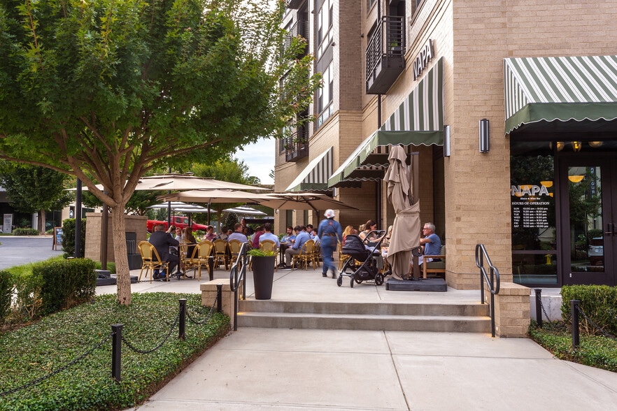 More Photos Of 3700 Glenwood Ave, Raleigh Unknown For Lease