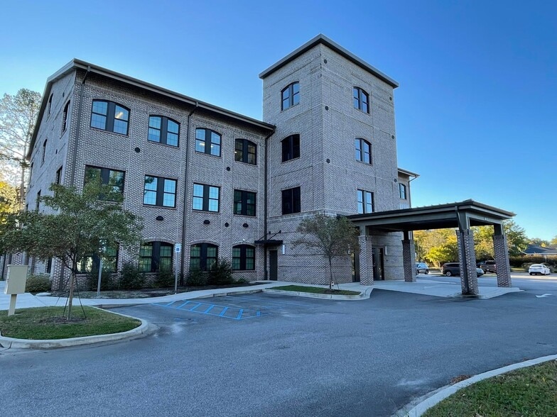 More Photos Of 2675 Elms Plantation Blvd, Charleston Office For Lease