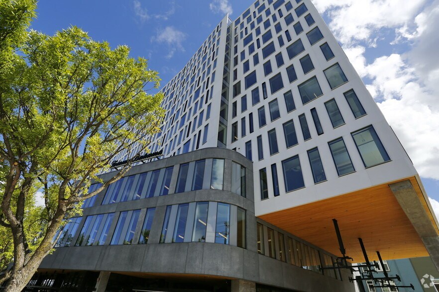 More Photos Of 400 Fairview Ave N, Seattle Office For Lease