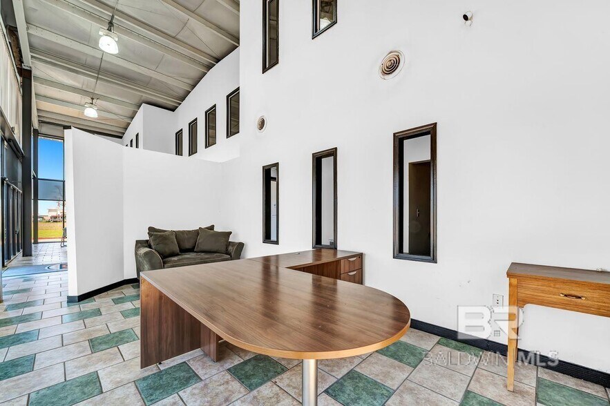 More Photos Of 20870 State Highway 59, Robertsdale Freestanding For Lease