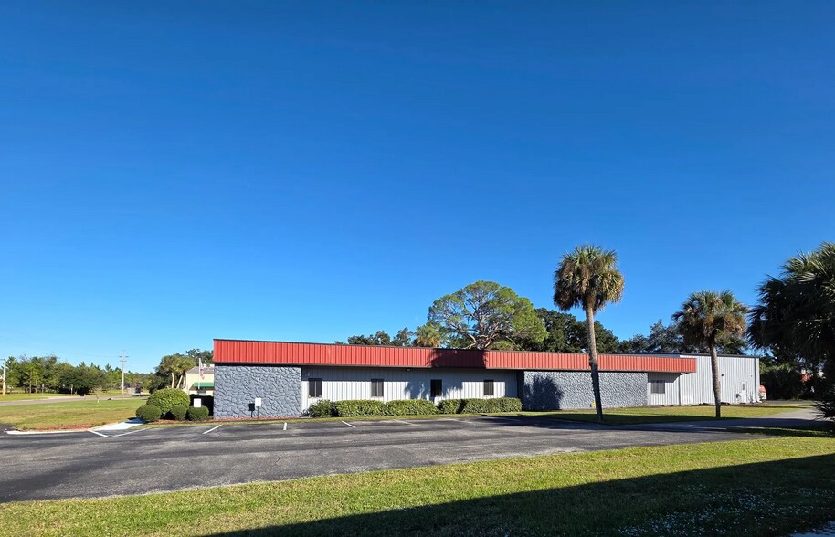 Primary Photo Of 1605 White Dr, Titusville Warehouse For Sale