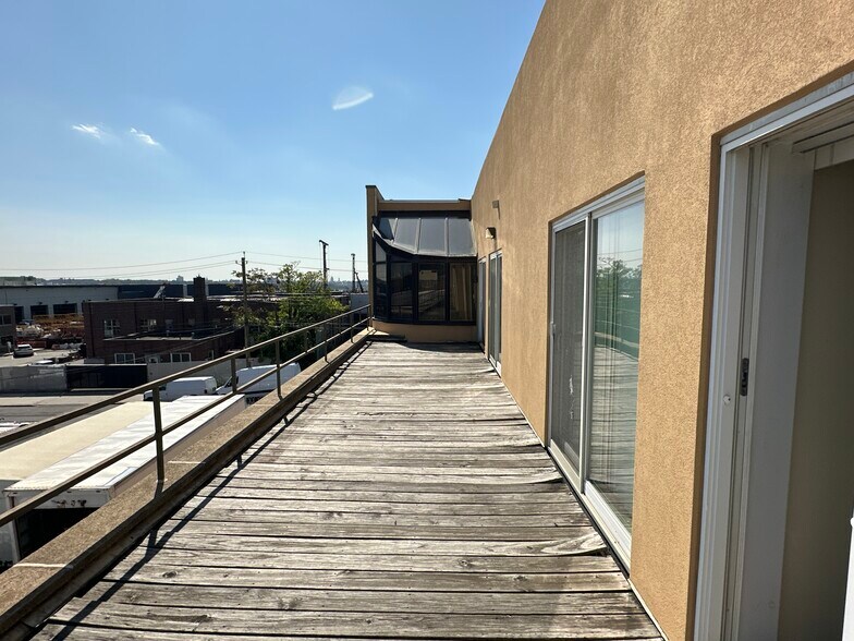 More Photos Of 46-27 54th Rd, Maspeth Industrial For Lease