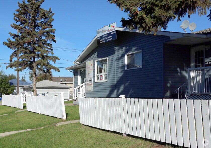 More Photos Of 15608 103rd Ave NW, Edmonton Freestanding For Sale