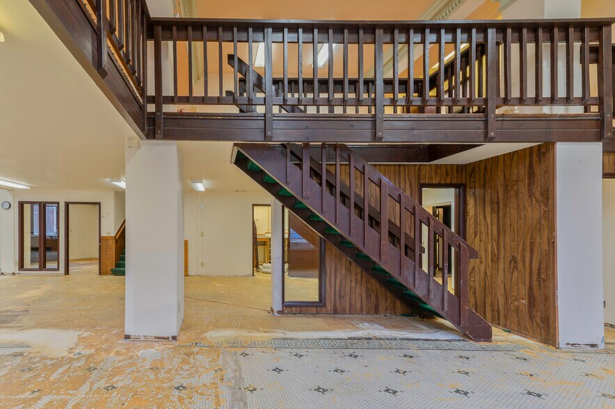 More Photos Of 24 6th Avenue | Unit 102, Helena Storefront For Lease