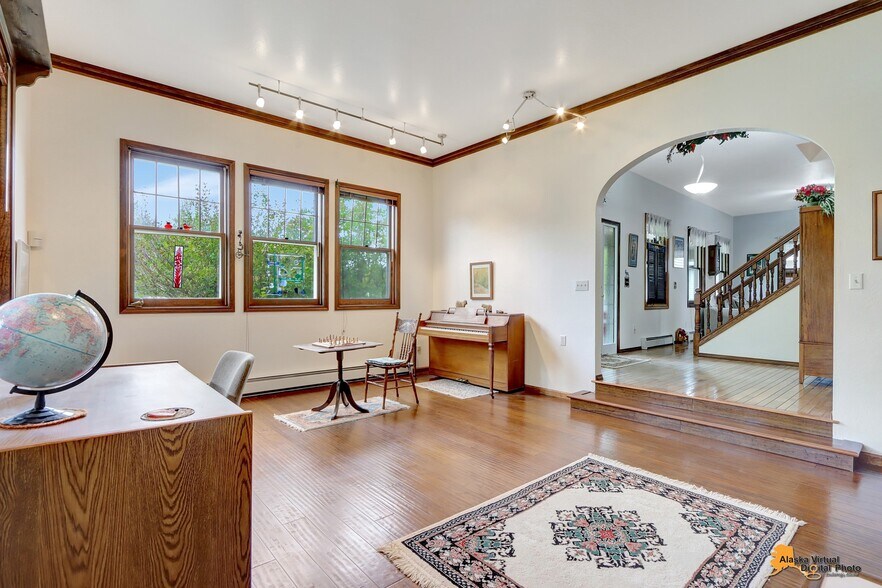 More Photos Of 1651 Terrilou Ct, Palmer Specialty For Sale