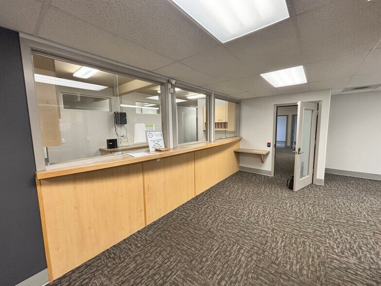 More Photos Of 1515-1535 Liberty St SE, Salem Medical For Lease