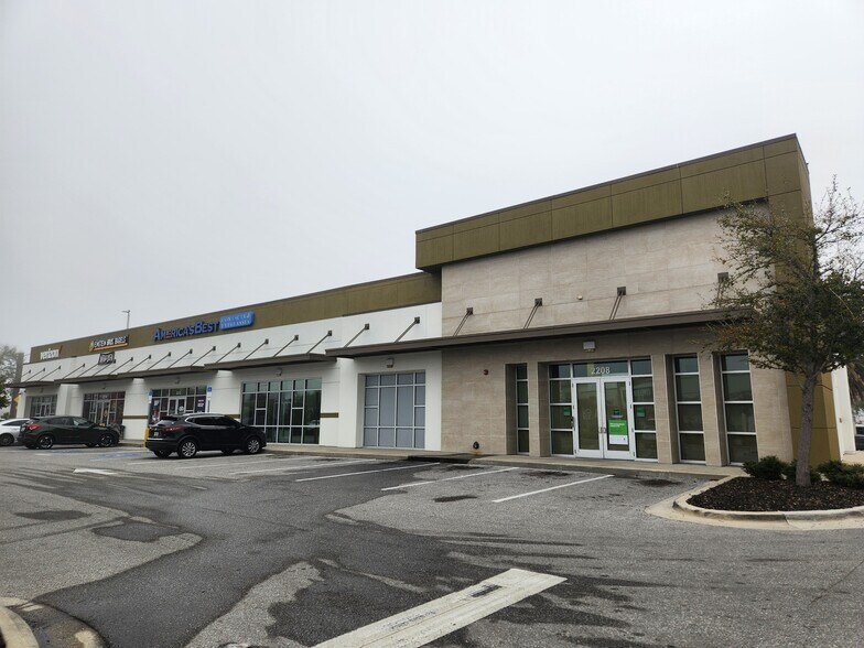 Primary Photo Of 6901 22nd St N, Saint Petersburg Unknown For Lease