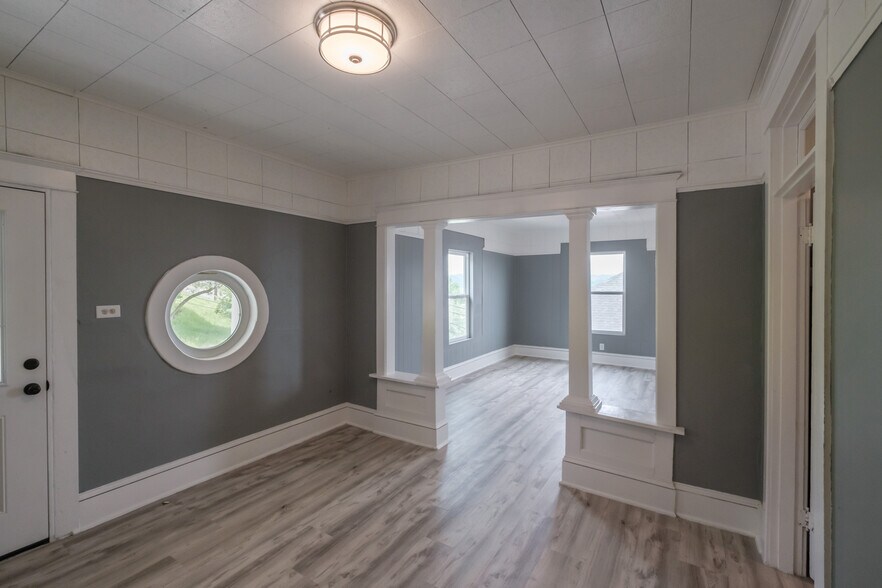 More Photos Of 640 8th St, Astoria Apartments For Sale