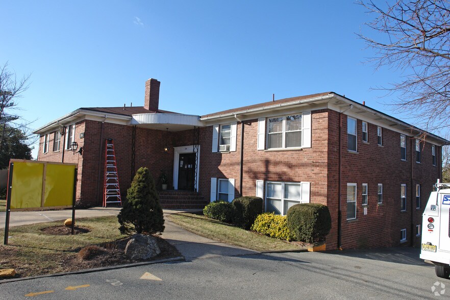 More Photos Of 214 Engle St, Englewood Medical For Lease