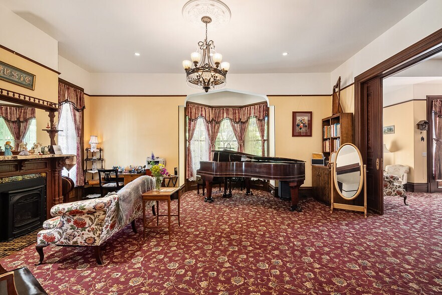 More Photos Of 333 G St, San Rafael Apartments For Sale