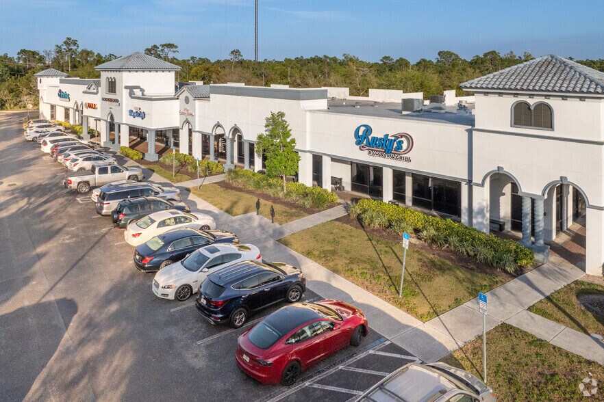 More Photos Of 20041 S Tamiami Trl, Estero Freestanding For Lease